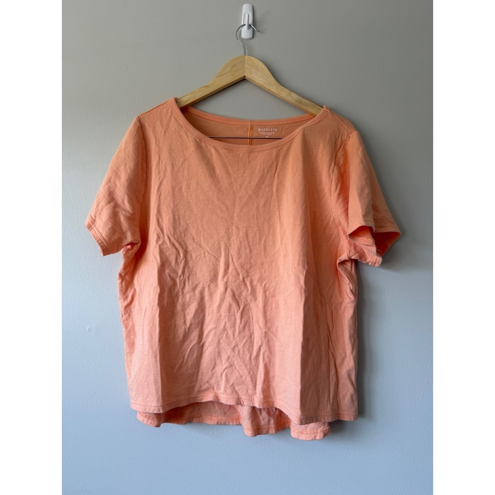 Athleta Short Sleeve T-Shirt XL Peach Cotton Back Seam Detail‎